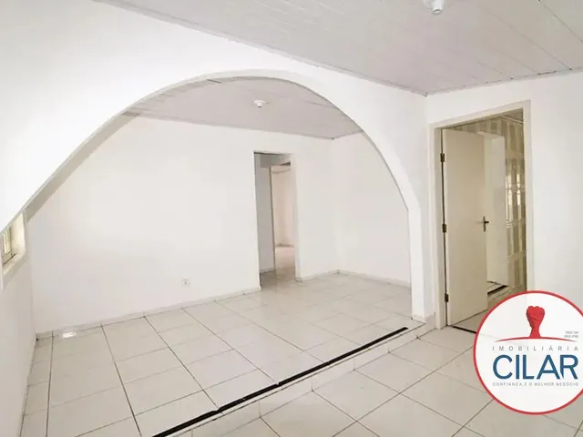 Casa 3 quartos e 1 banheiro, para alugar, no bairro São Braz em Curitiba