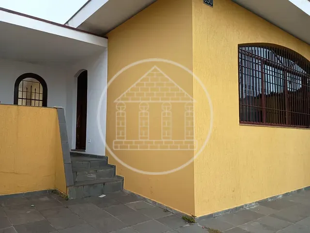 Casa com 150m² 3 quartos e 3 banheiros, para alugar, no bairro Campininha em São Paulo