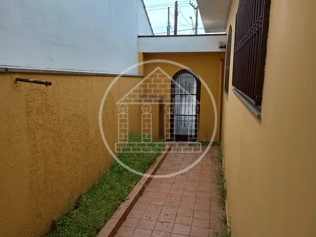 Casa com 150m² 3 quartos e 3 banheiros, para alugar, no bairro Campininha em São Paulo