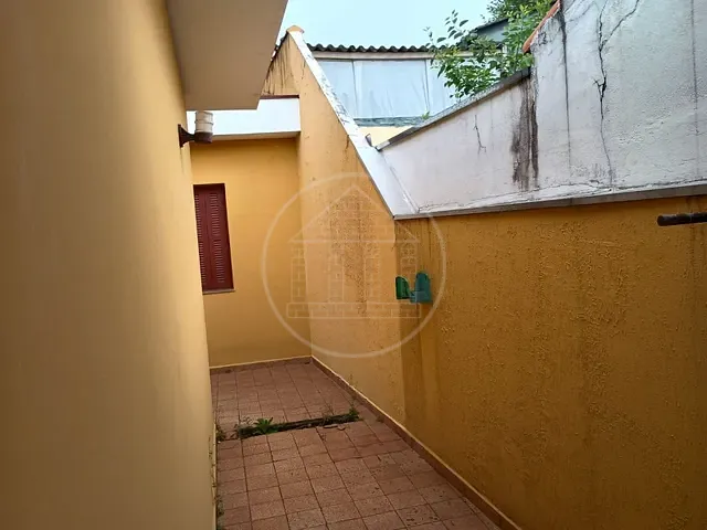 Casa com 150m² 3 quartos e 3 banheiros, para alugar, no bairro Campininha em São Paulo