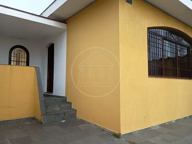 Casa com 150m² 3 quartos e 3 banheiros, para alugar, no bairro Campininha em São Paulo