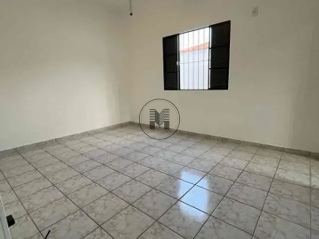 Casa com 186m² 3 quartos e 3 banheiros, à venda, no bairro Parque Residencial Beira Rio I em Guaratinguetá