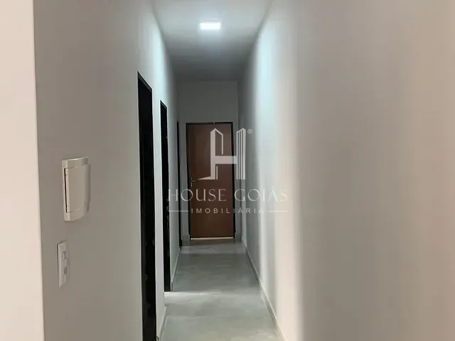 Casa com 180m² 3 quartos e 2 banheiros, à venda, no bairro Setor Ponta Kayana em Trindade