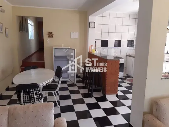 Casa com 300m² 3 quartos e 1 banheiro, à venda, no bairro Clube UVA em Andradas