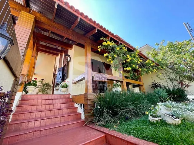 Casa com 267m² 3 quartos e 2 banheiros, para alugar, no bairro Maria Goretti em Chapecó