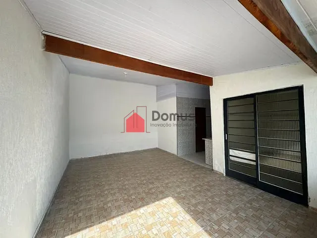 Casa com 200m² 2 quartos e 2 banheiros, à venda, no bairro Residencial Parque das Palmeiras em Pindamonhangaba