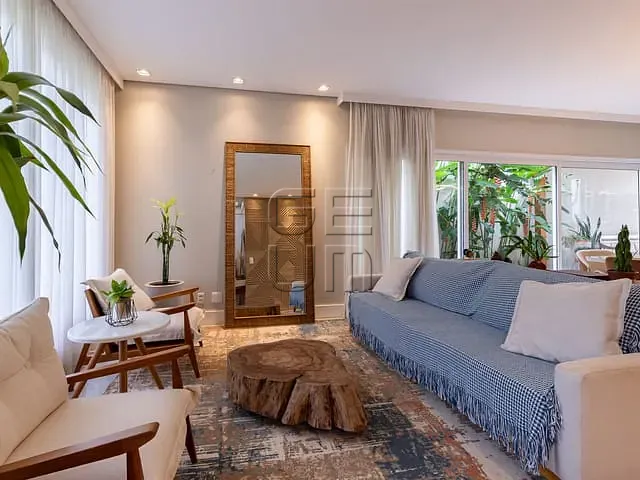 Casa com 374m² 3 quartos e 5 banheiros, à venda, no bairro Esperança em Londrina