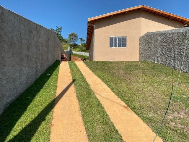 Foto do Casa - Casa com 2 dormitórios à venda, 55 m² por R$ 225.000,00 - Chácaras Pousada do Vale - São José dos Campos/SP | INDEPENDENCE NEGOCIOS IMOBILIARIOS LTDA