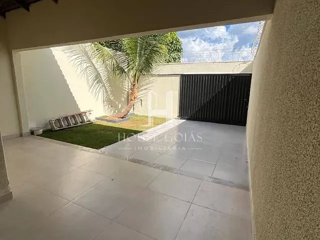 Casa com 180m² 3 quartos e 2 banheiros, à venda, no bairro Setor Cristina II Expansão em Trindade