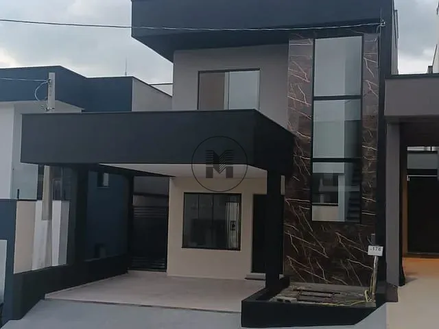 Casa 3 quartos e 2 banheiros, à venda, no bairro Morada dos Nobres em Taubaté