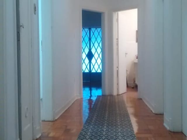 Casa com 840m², à venda ou para alugar, no bairro Centro em Pindamonhangaba