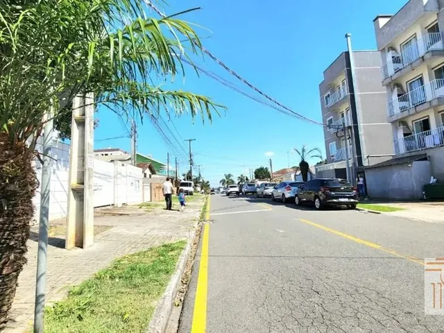 Casa com 362m² 8 quartos e 4 banheiros, à venda, no bairro Braga em São José Dos Pinhais