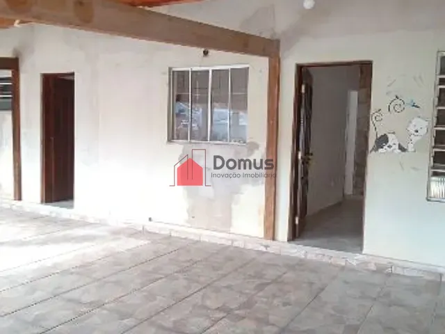 Casa com 310m² 2 quartos e 1 banheiro, à venda, no bairro Centro em Pindamonhangaba
