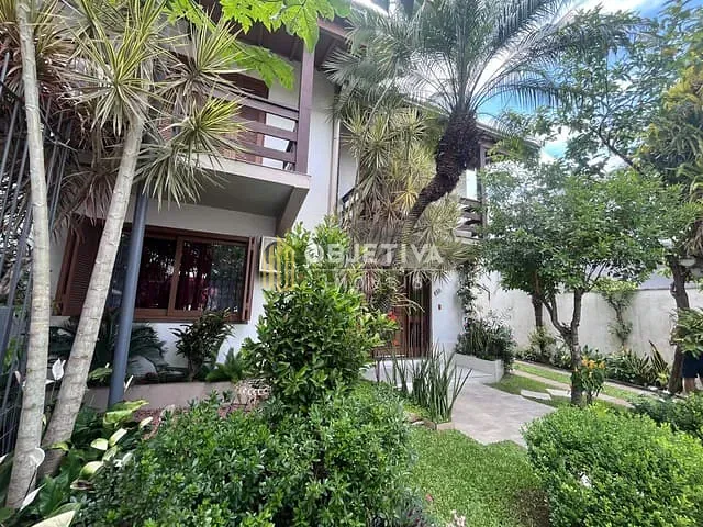 Casa com 339m² 5 quartos e 3 banheiros, à venda, no bairro Centro em Estância Velha