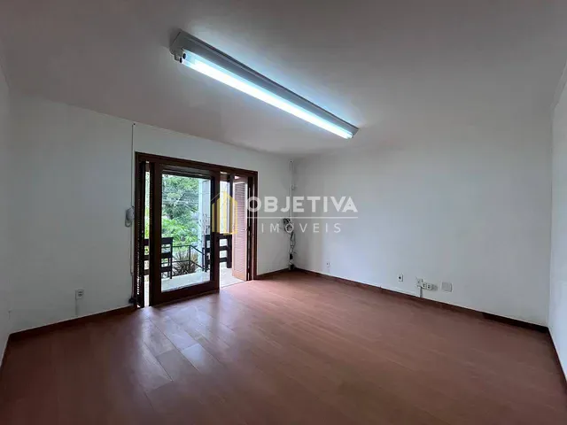 Casa com 339m² 5 quartos e 3 banheiros, à venda, no bairro Centro em Estância Velha
