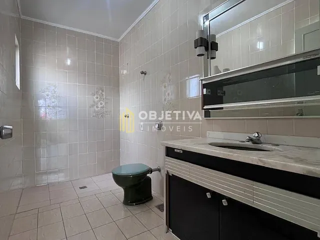 Casa com 339m² 5 quartos e 3 banheiros, à venda, no bairro Centro em Estância Velha