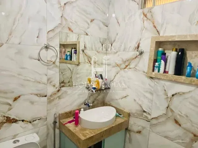 Casa com 500m² 10 quartos e 9 banheiros, à venda, no bairro Jardim Petrópolis em Goiânia