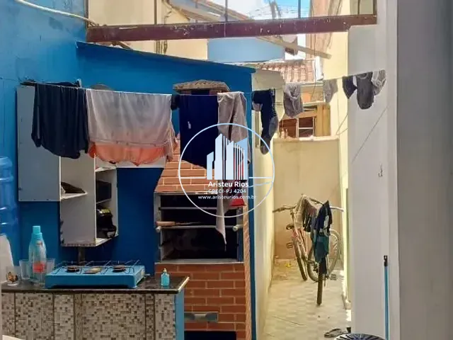 Casa com 140m², à venda, no bairro Centro em Pouso Alegre