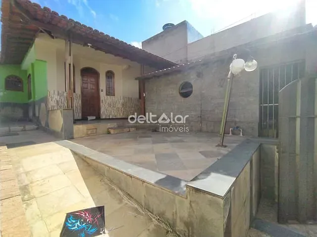 Casa com 360m² 5 quartos e 3 banheiros, à venda, no bairro Providência em Belo Horizonte