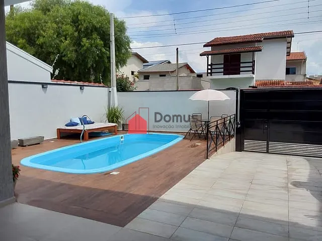 Casa com 250m² 3 quartos e 2 banheiros, à venda, no bairro Residencial e Comercial Jardim Yassuda em Pindamonhangaba