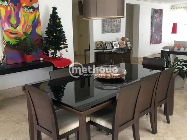 Casa com 1500m² 4 quartos e 7 banheiros, à venda, no bairro Caminhos de San Conrado em Campinas