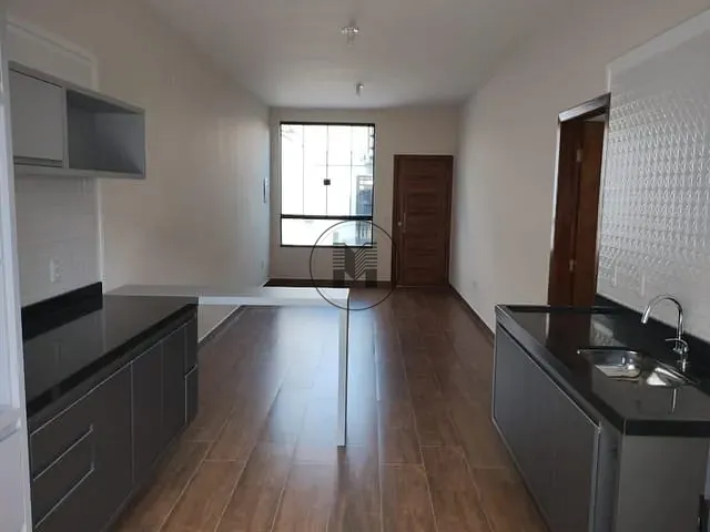 Casa 2 quartos e 2 banheiros, à venda, no bairro Jardim Morumby em Taubaté