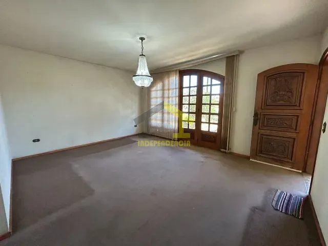 Casa com 420m² 3 quartos e 3 banheiros, à venda, no bairro Nova Itatiba em Itatiba
