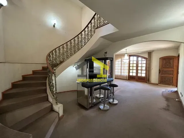 Casa com 420m² 3 quartos e 3 banheiros, à venda, no bairro Nova Itatiba em Itatiba
