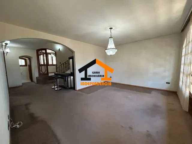Casa com 420m² 3 quartos e 3 banheiros, à venda, no bairro Nova Itatiba em Itatiba