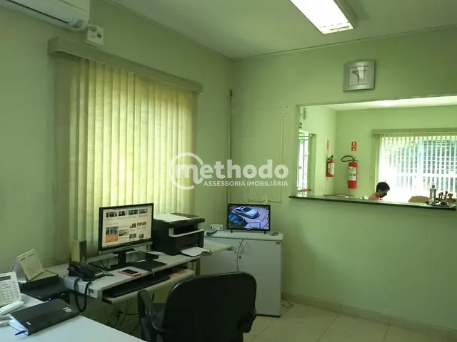 Casa com 306m², à venda, no bairro Cambuí em Campinas