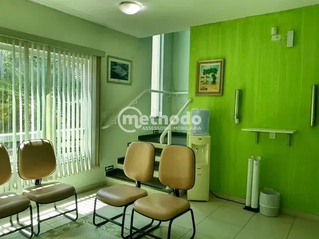Casa com 306m², à venda, no bairro Cambuí em Campinas