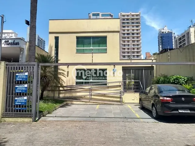 Casa com 306m², à venda, no bairro Cambuí em Campinas