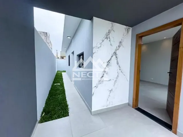 Casa com 126m² 2 quartos e 2 banheiros, à venda, no bairro Balneário dos Golfinhos em Caraguatatuba