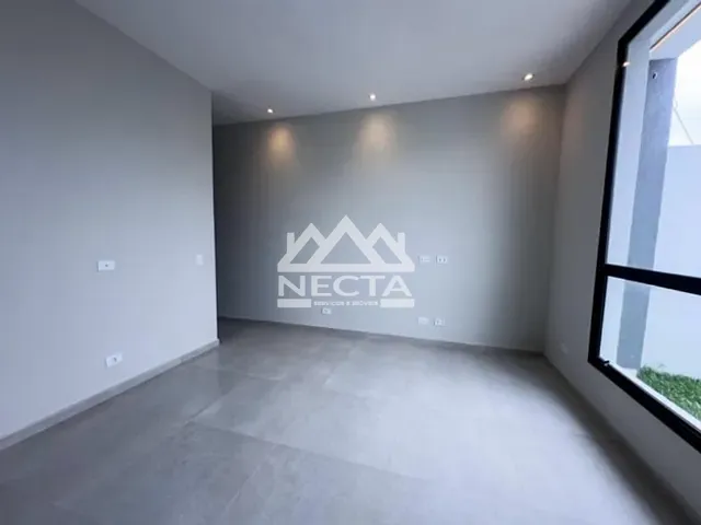 Casa com 126m² 2 quartos e 2 banheiros, à venda, no bairro Balneário dos Golfinhos em Caraguatatuba