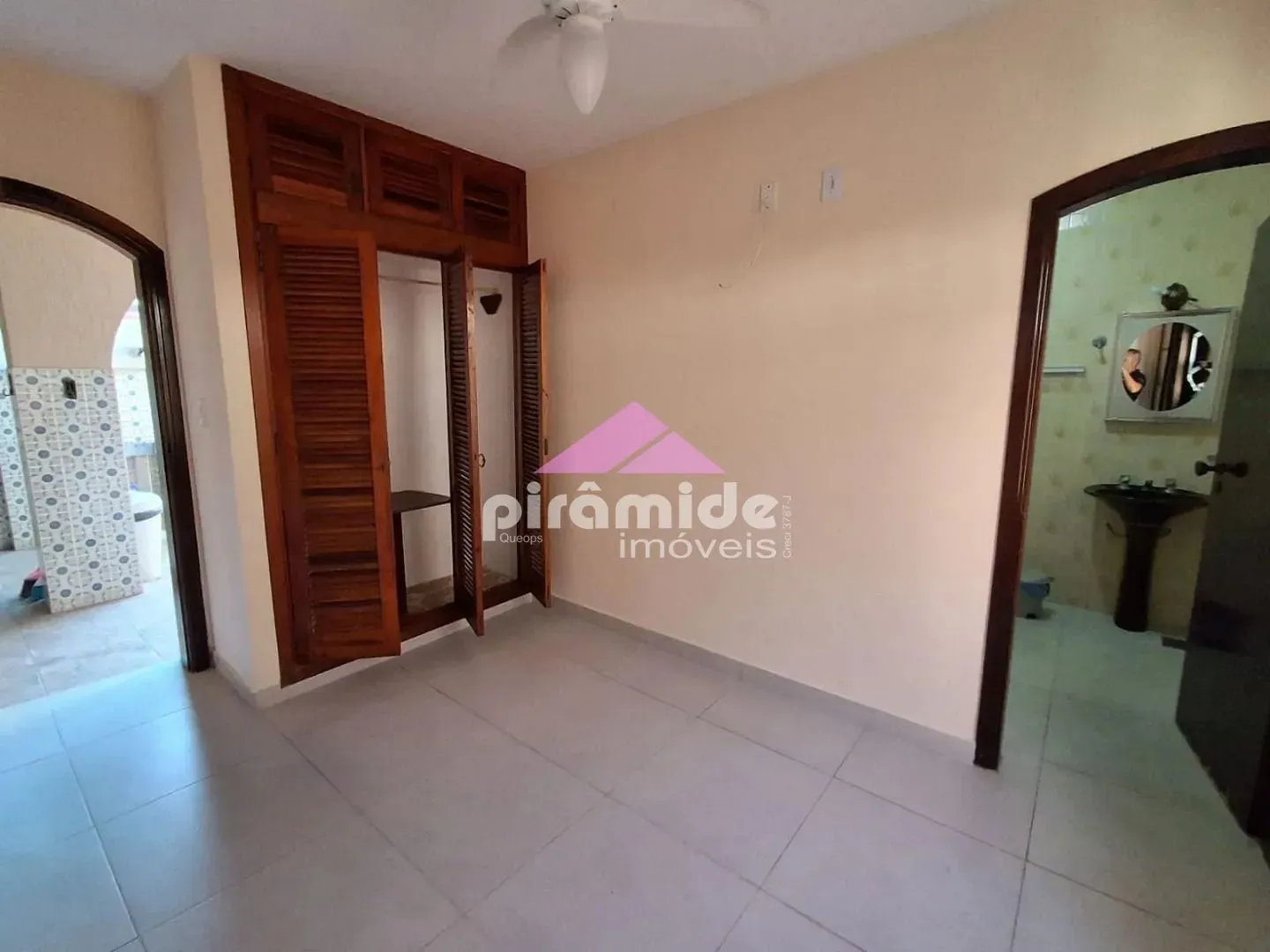 Casa, 3 quartos, 200 m² - Foto 19