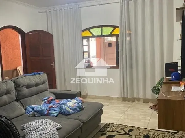 Casa com 90m² 3 quartos e 4 banheiros, à venda, no bairro Bandeiras em Osasco