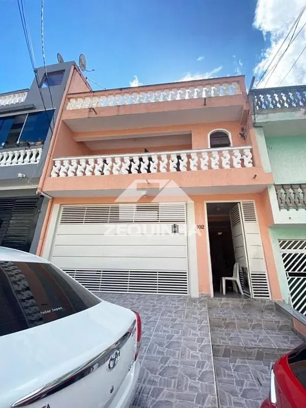 Casa, 3 quartos, 161 m² - Foto 1