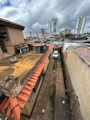 Casa com 360m², à venda, no bairro Centro em Campos dos Goytacazes