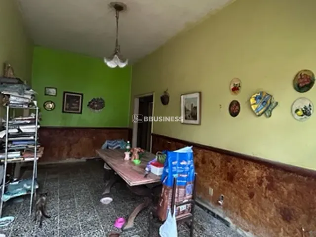 Casa com 360m², à venda, no bairro Centro em Campos dos Goytacazes