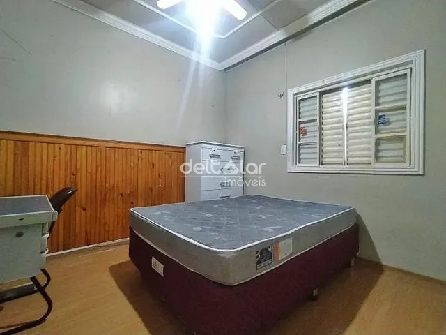 Casa com 100m² 2 quartos e 2 banheiros, para alugar, no bairro São Bernardo em Belo Horizonte