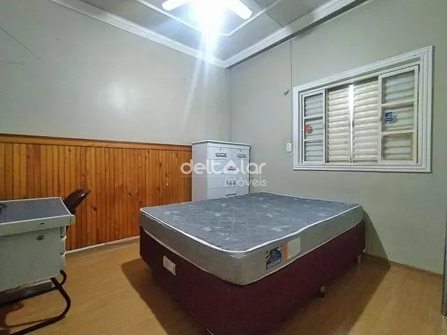 Casa com 100m² 2 quartos e 2 banheiros, para alugar, no bairro São Bernardo em Belo Horizonte