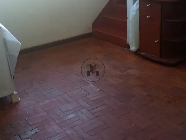 Sobrado 3 quartos e 1 banheiro, à venda, no bairro Centro em Guaratinguetá