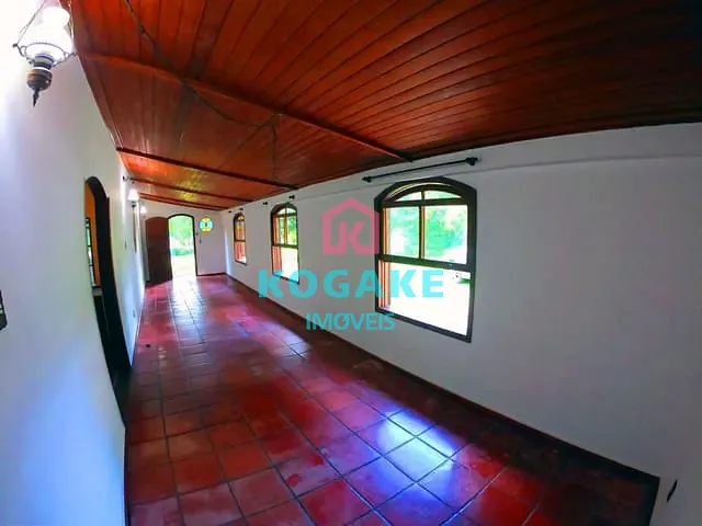 Casa com 4180m² 5 quartos e 2 banheiros, à venda, no bairro Jardim Uirá em São José dos Campos
