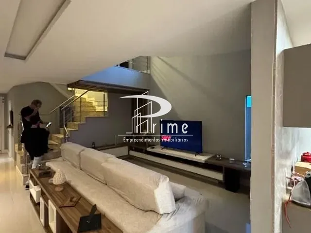 Casa com 225m² 4 quartos e 5 banheiros, à venda, no bairro Camboinhas em Niterói