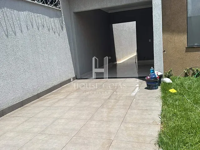 Casa com 252m² 3 quartos e 2 banheiros, à venda, no bairro Vila Oliveira em Aparecida de Goiânia