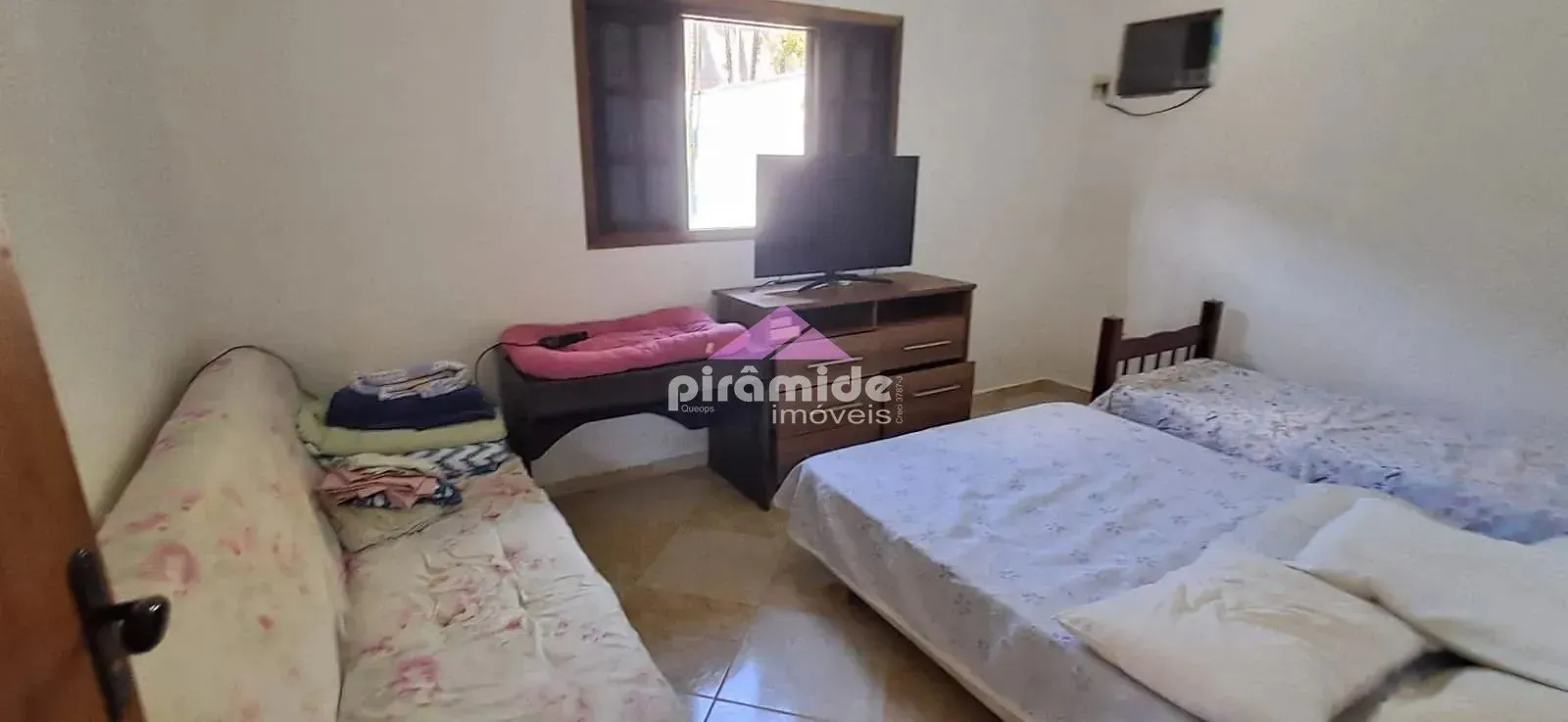 Casa, 3 quartos, 200 m² - Foto 14