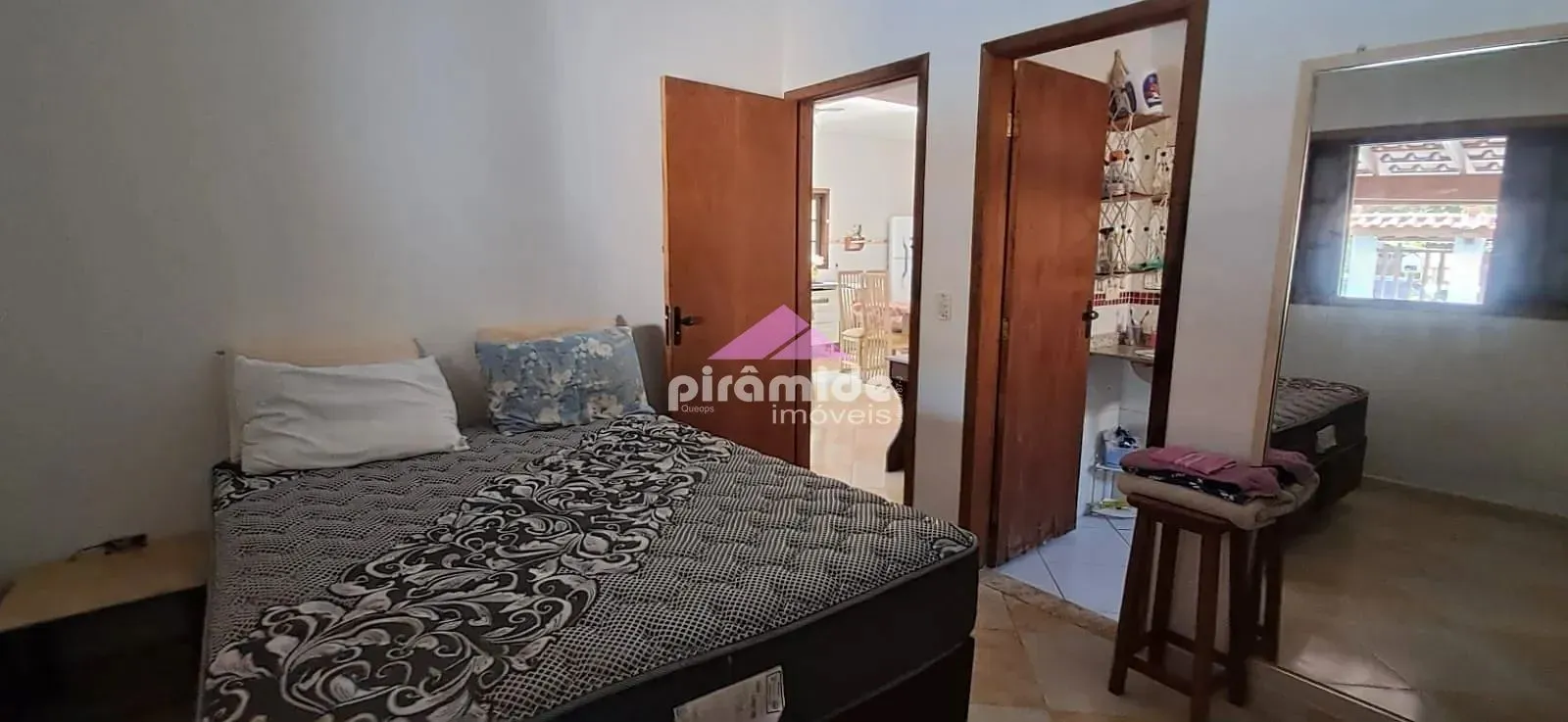 Casa, 3 quartos, 200 m² - Foto 9