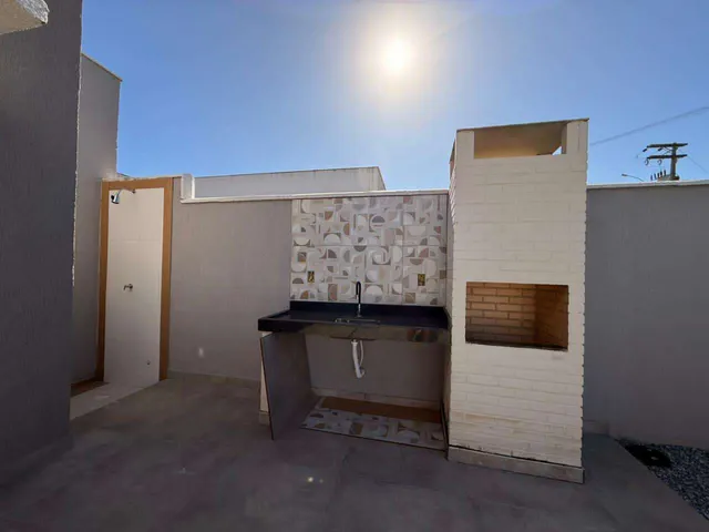 Casa com 600m² 3 quartos e 2 banheiros, à venda, no bairro Enseada das Gaivotas em Rio das Ostras