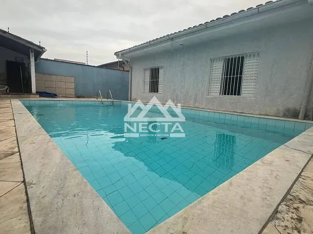 Casa com 360m² 5 quartos e 4 banheiros, à venda, no bairro Pontal de Santa Marina em Caraguatatuba