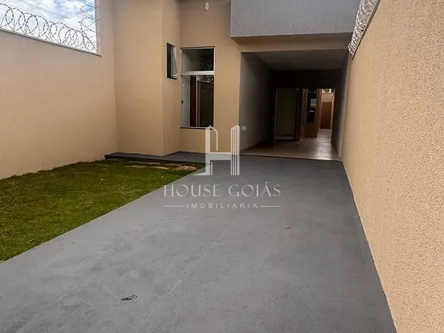 Casa com 200m² 3 quartos e 3 banheiros, à venda, no bairro Mansões Paraíso em Aparecida de Goiânia